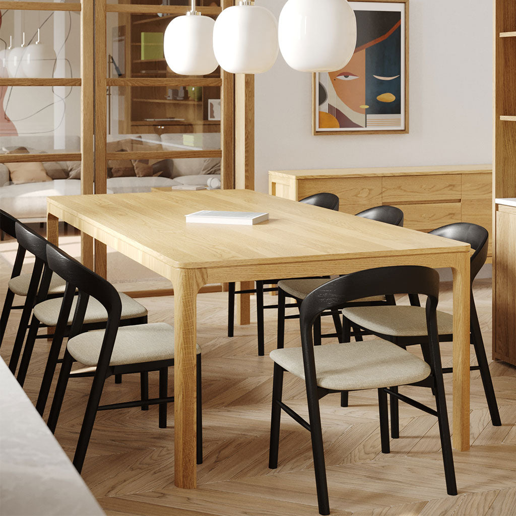 Alessa 2000 Dining Table