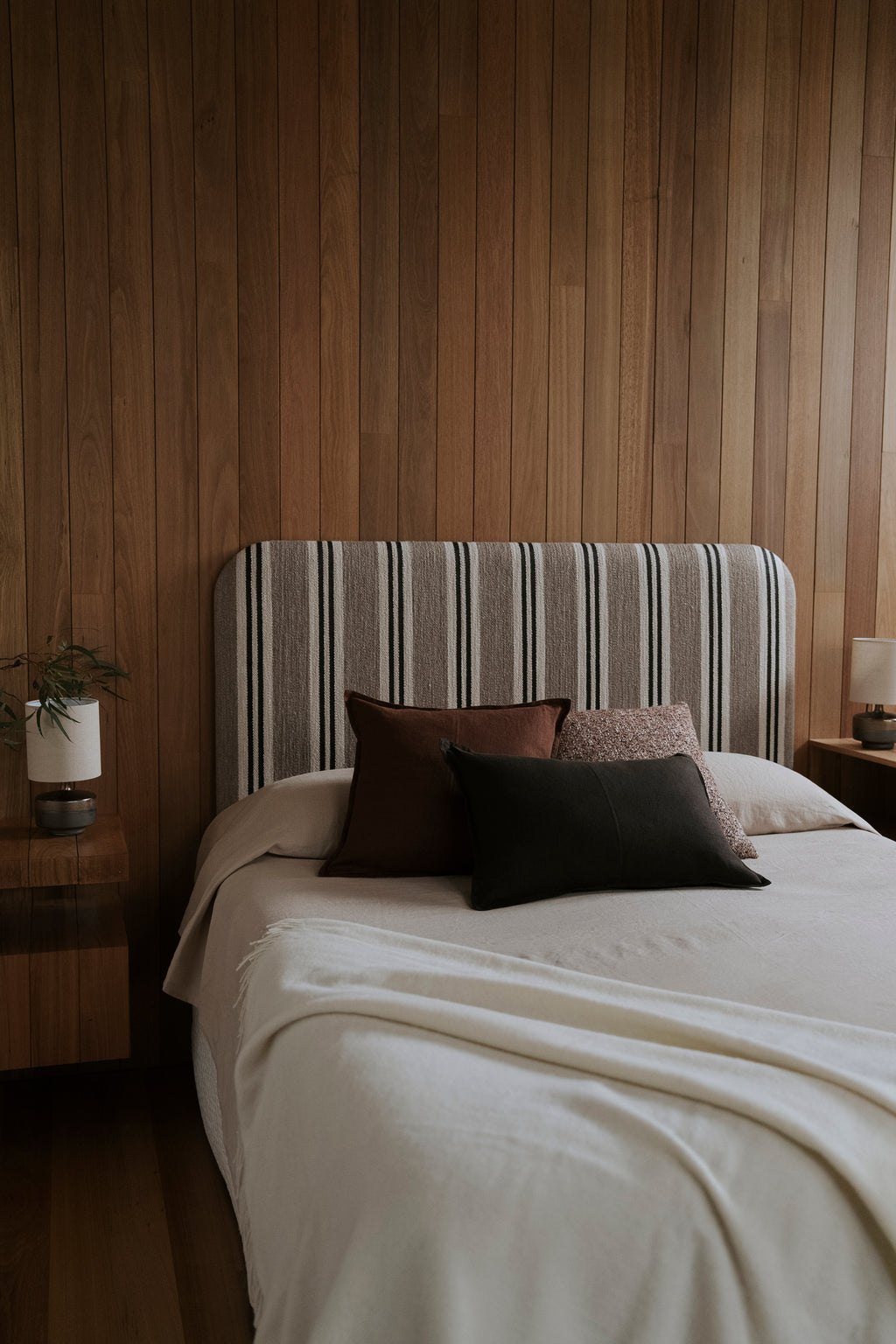 Como Rectangular Linen Cushion 60cm x 40cm-Shadow