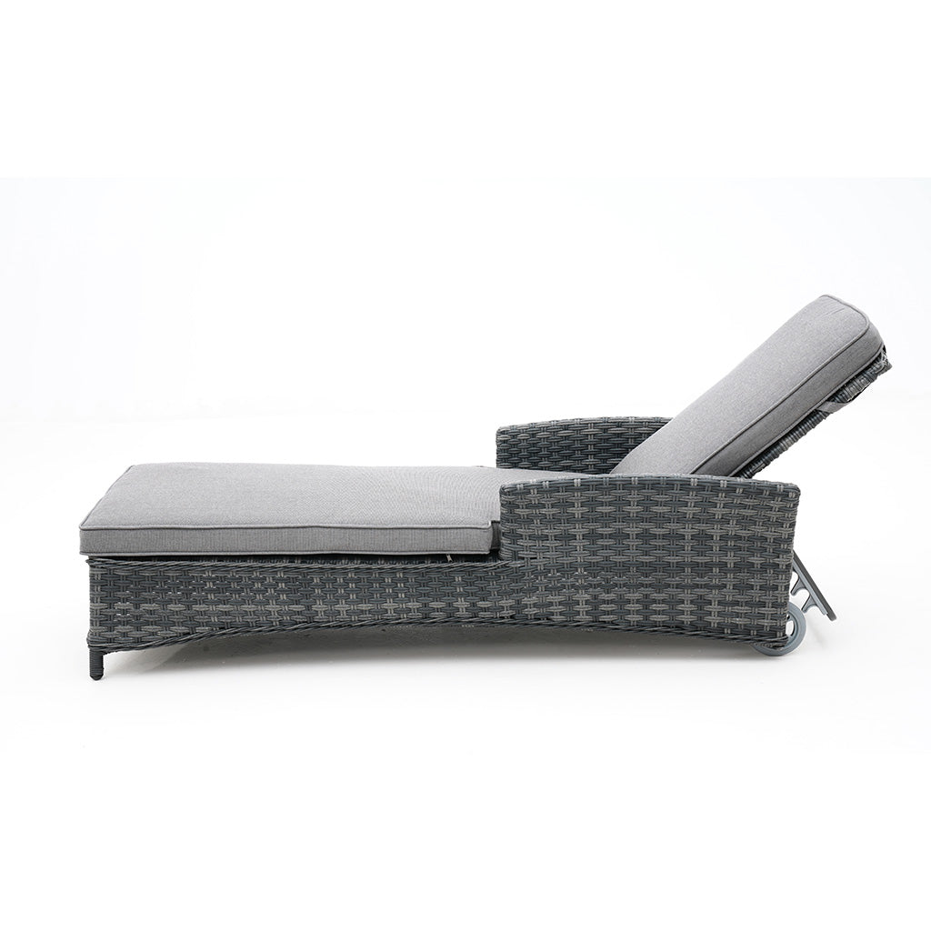 Fremont Outdoor Sunlounge